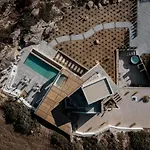Mikri Sorriso - - Pool & Jacuzzi Villa *