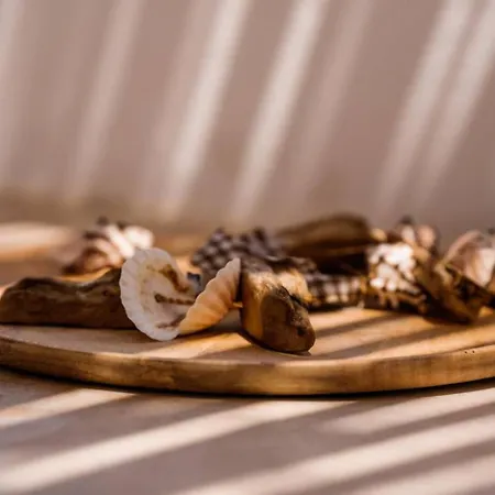 Mikri Sorriso - Luxurious On The