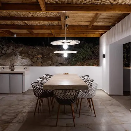 Mikri Sorriso - Luxurious On The Villa Mikri Vigla