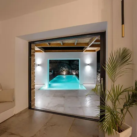 Villa Mikri Sorriso - - Pool & Jacuzzi
